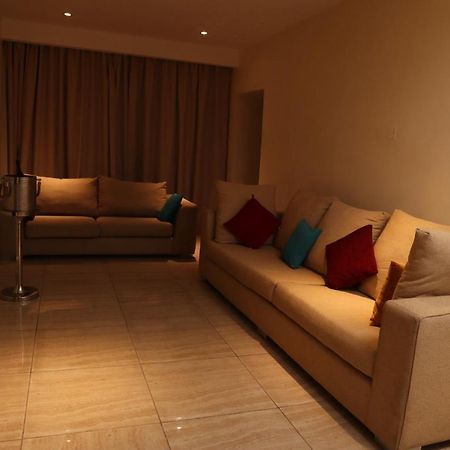 Monty Suites Calabar Eksteriør bilde